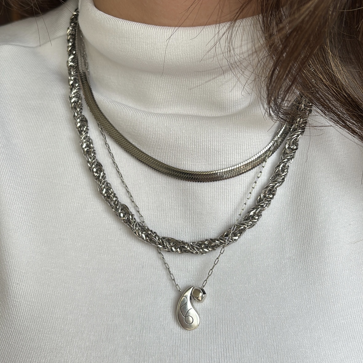 Alternative view of VENOM necklace
