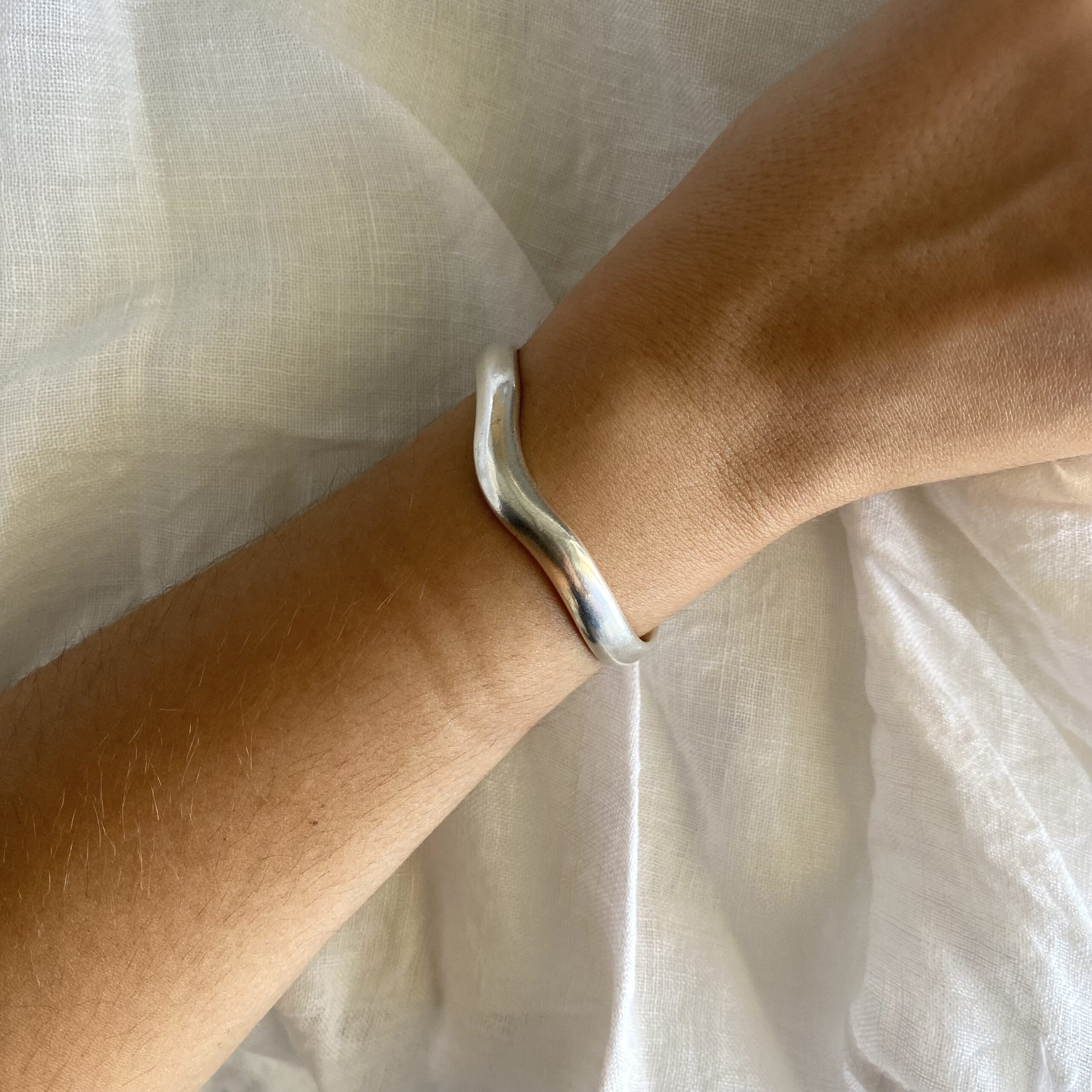 Alternative view of FIKA bracelet