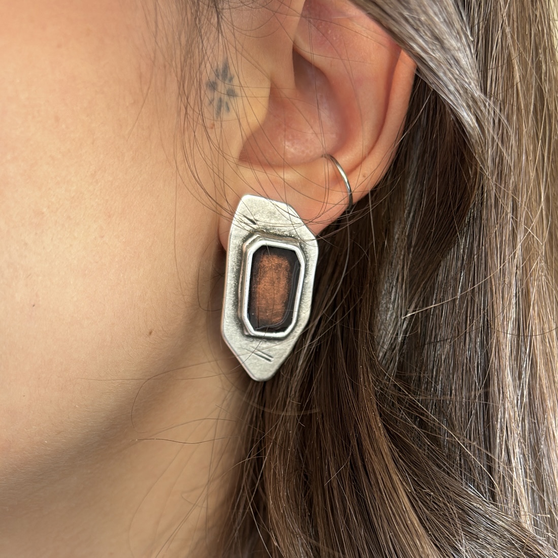 Alternative view of NORA earrings