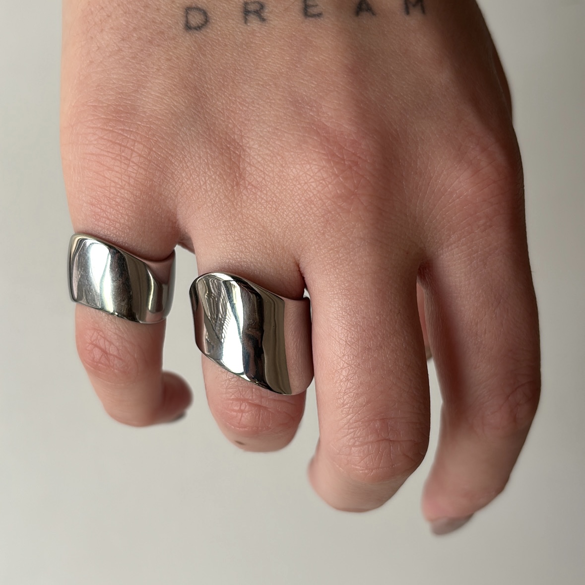 Alternative view of KYMA ring