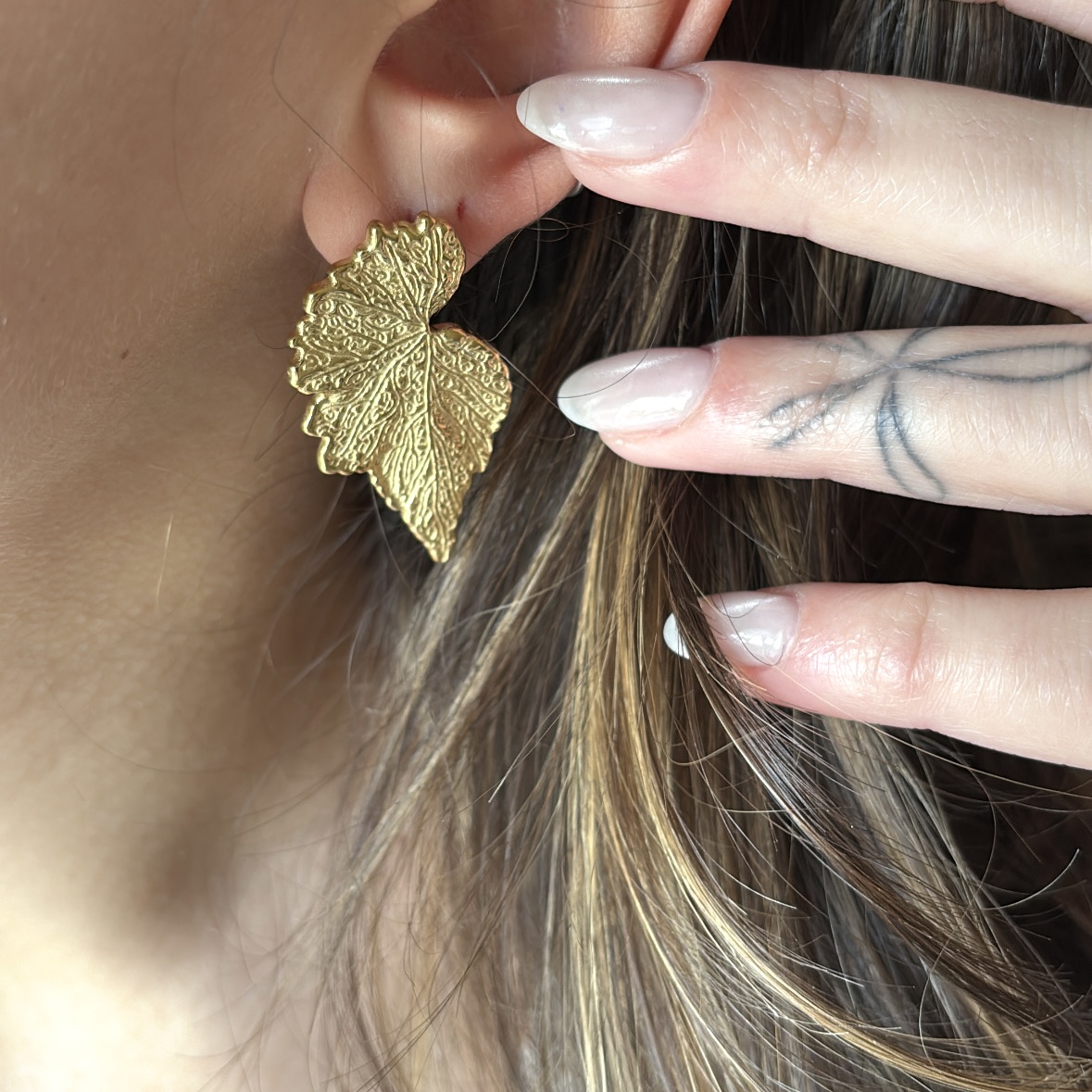 Alternative view of ELM gold earrings