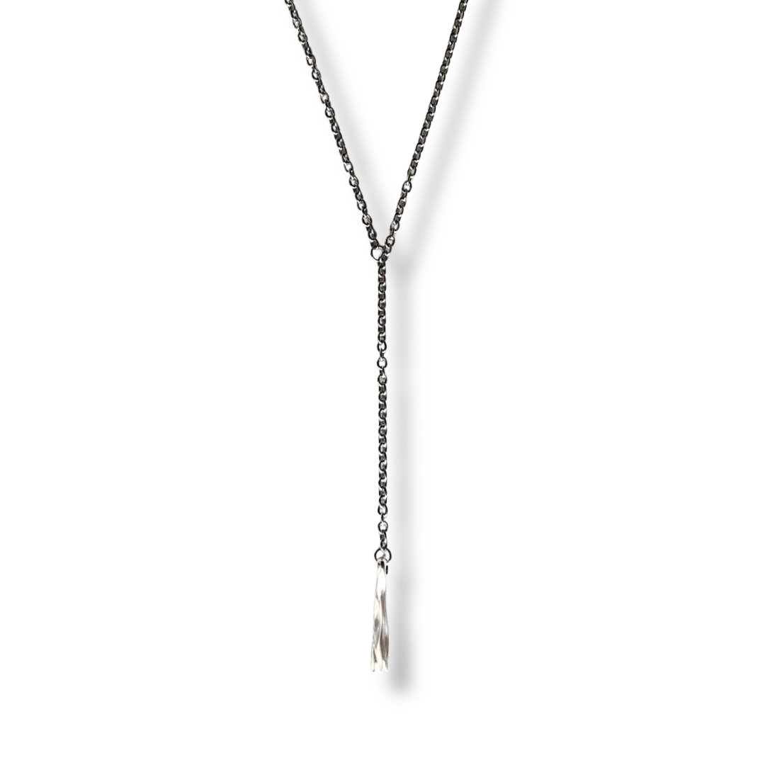 LYN necklace