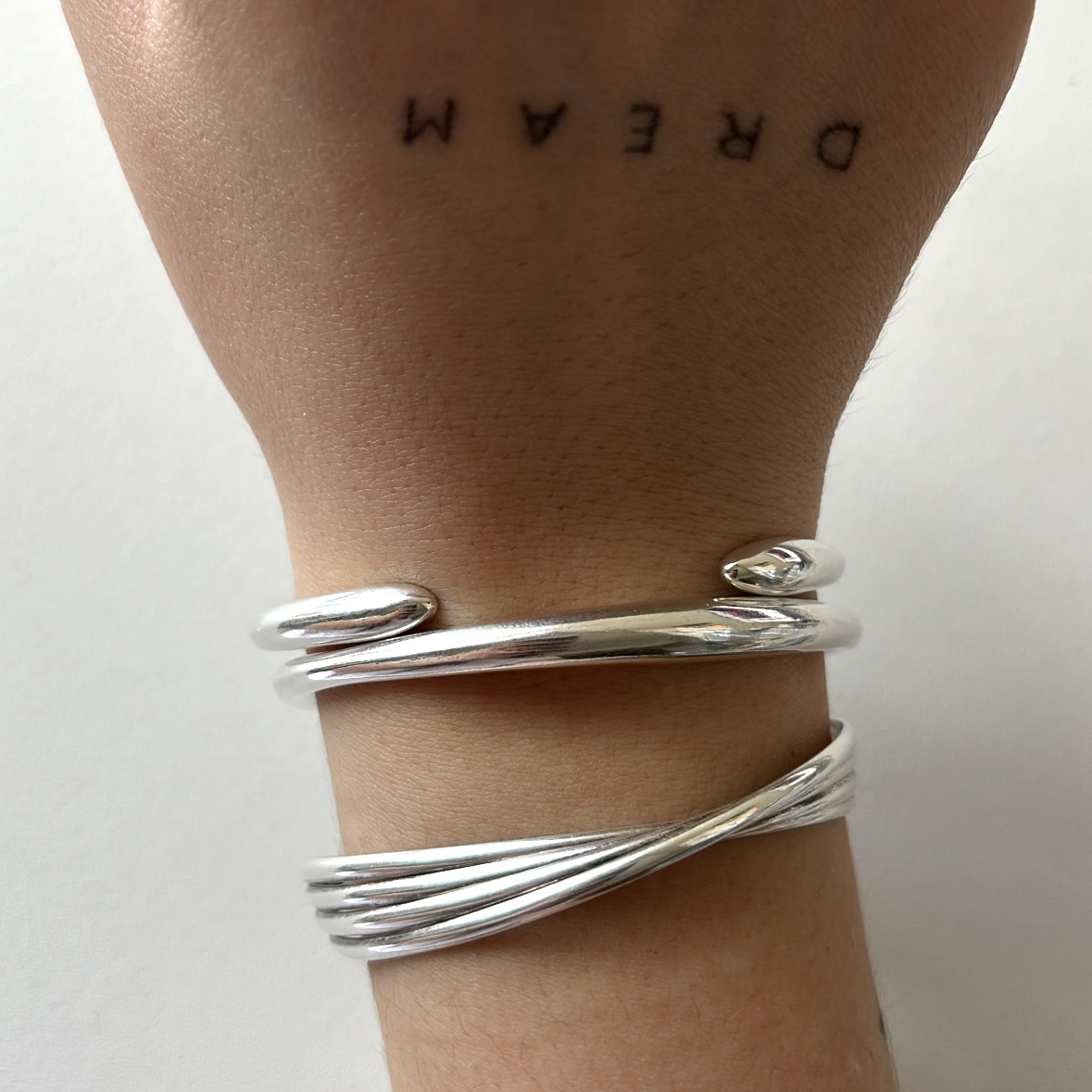 SOLA bracelet cuff - Image 2