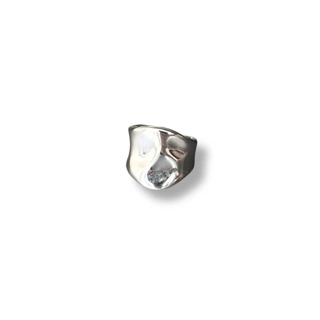MOLTEN ear cuff - Image 3