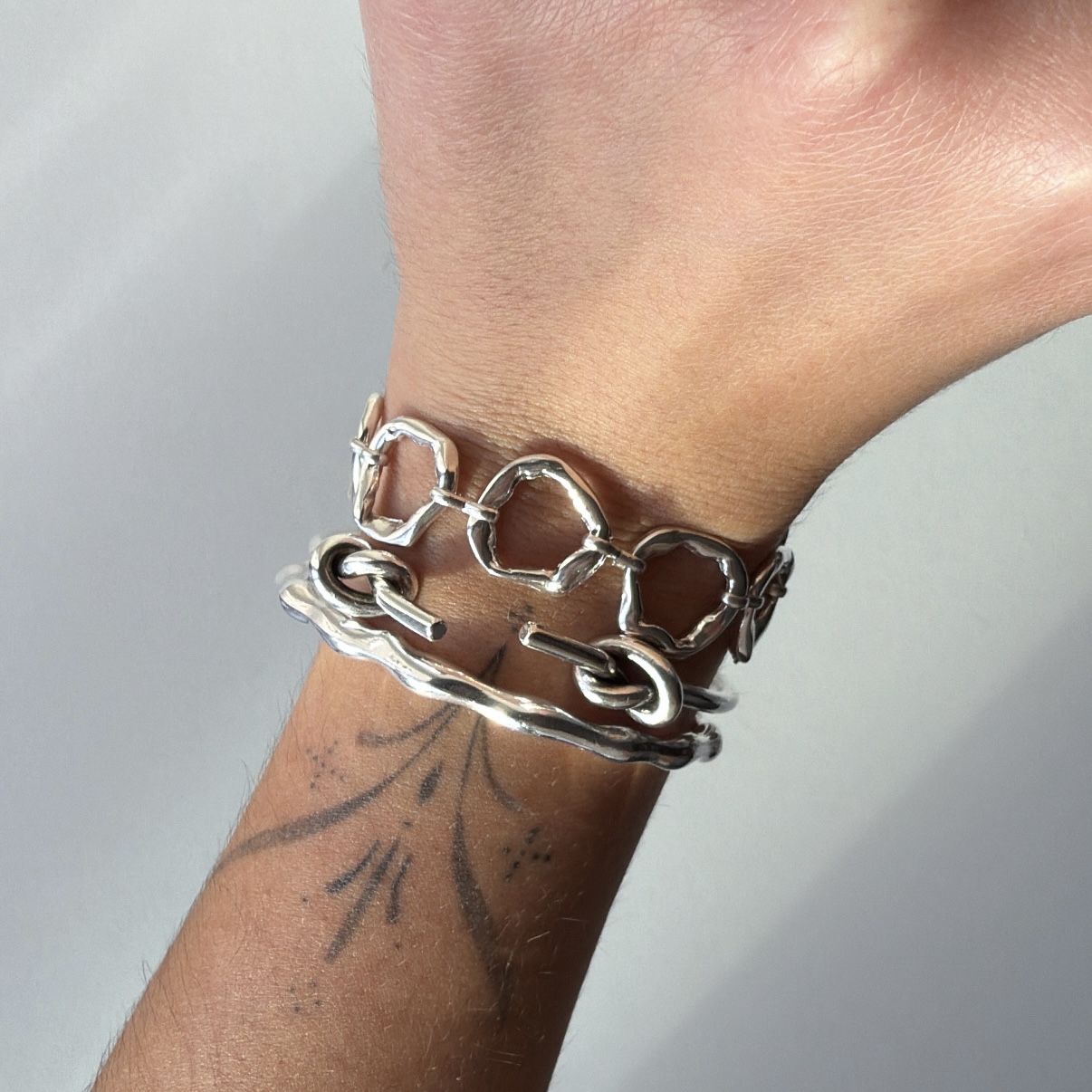 DOUBLE KNOT cuff - Image 5
